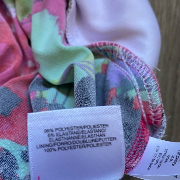 JONES & CO size 12 women’s dress. Like new condition. Stretch quality material - Picture 8 of 10